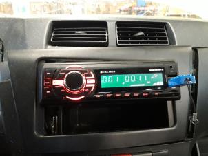 Daihatsu Cuore 1.0 12V DVVT Épave (2010, Vert)