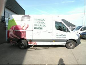 Mercedes Sprinter 3,5t 311 CDI 2.0 D RWD Épave (2023, Blanc)