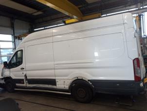 Ford Transit 2.0 TDCi 16V Eco Blue 130 RWD Épave (2019, Blanc)