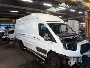 Ford Transit 2.0 TDCi 16V Eco Blue 130 RWD Épave (2019, Blanc)