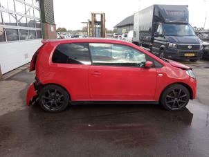Seat Mii 1.0 12V Samochód złomowany (2012, Czerwony)