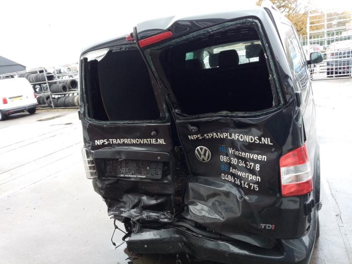 Volkswagen Transporter T5 2.0 TDI DRF Épave (2013, Noir)