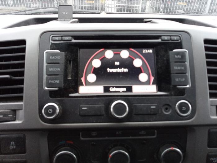 Volkswagen Transporter T5 2.0 TDI DRF Épave (2013, Noir)