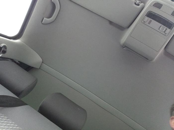 Volkswagen Transporter T5 2.0 TDI DRF Épave (2013, Noir)