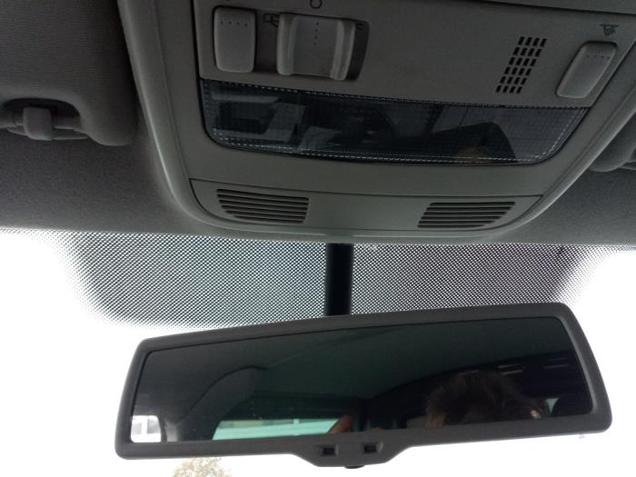 Volkswagen Transporter T5 2.0 TDI DRF Épave (2013, Noir)