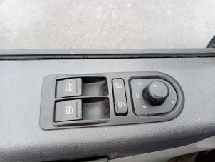 Volkswagen Transporter T5 2.0 TDI DRF Épave (2013, Noir)