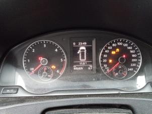 Volkswagen Transporter T5 2.0 TDI DRF Épave (2013, Noir)