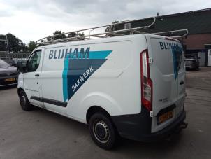 Ford Transit Custom 2.0 TDCi 16V Eco Blue 105 Vehículo de desguace (2018, Blanco)