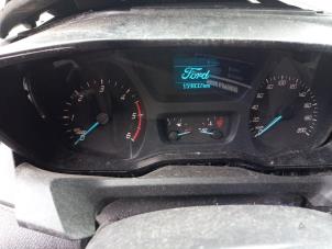 Ford Transit Custom 2.0 TDCi 16V Eco Blue 105 Vehículo de desguace (2018, Blanco)