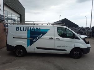 Ford Transit Custom 2.0 TDCi 16V Eco Blue 105 Vehículo de desguace (2018, Blanco)