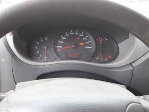 Renault Master III 2.3 dCi 135 16V FWD Vehículo de desguace (2015, Inox, Hierro, Amarillo)