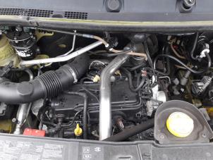 Renault Master III 2.3 dCi 135 16V FWD Vehículo de desguace (2015, Inox, Hierro, Amarillo)