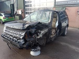 Landrover Freelander II 2.2 tD4 16V Épave (2012, Granit)
