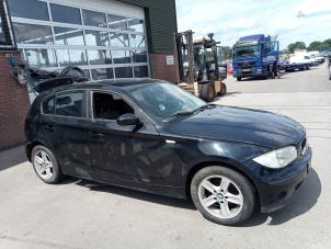 BMW 1 serie 116i 1.6 16V Épave (2005, Noir)