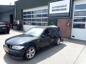 BMW 1 serie 116i 1.6 16V Épave (2005, Noir)