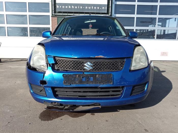 Suzuki Swift 1.3 VVT 16V Épave (2005, Bleu)