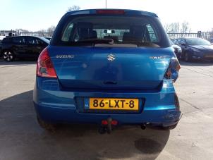 Suzuki Swift 1.3 VVT 16V Épave (2005, Bleu)