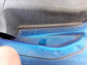Suzuki Swift 1.3 VVT 16V Épave (2005, Bleu)