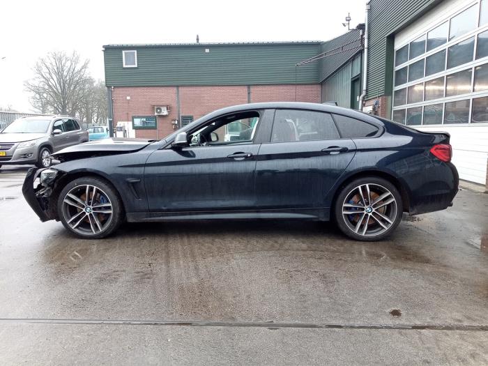 BMW 4 serie Gran Coupe 420i 2.0 TwinPower Turbo 16V Épave (2017, Noir)