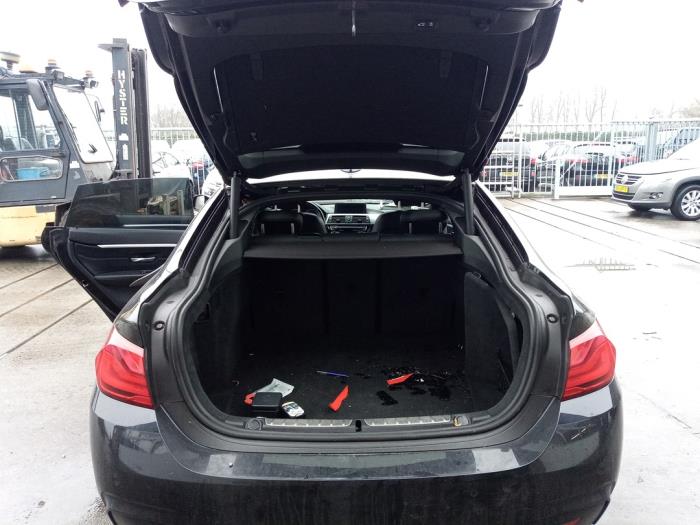 BMW 4 serie Gran Coupe 420i 2.0 TwinPower Turbo 16V Épave (2017, Noir)