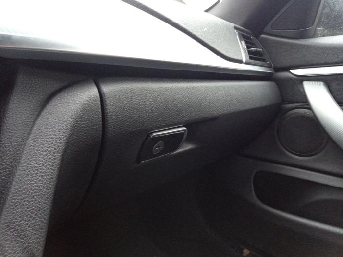 BMW 4 serie Gran Coupe 420i 2.0 TwinPower Turbo 16V Épave (2017, Noir)