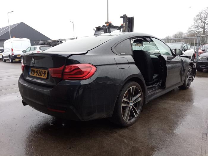 BMW 4 serie Gran Coupe 420i 2.0 TwinPower Turbo 16V Épave (2017, Noir)