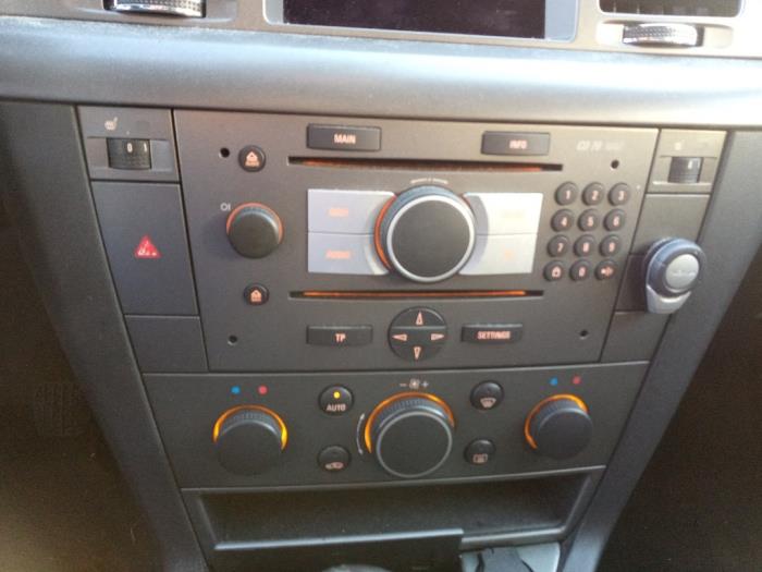 Opel Vectra C 1.8 16V Samochód złomowany (2005, Niebieski)