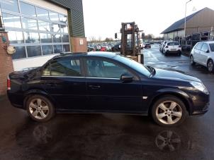 Opel Vectra C 1.8 16V Samochód złomowany (2005, Niebieski)