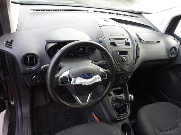 Ford Transit Courier 1.5 TDCi 75 Vehículo de desguace (2019, Negro)