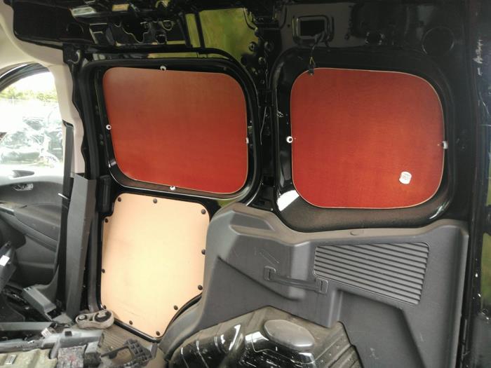 Ford Transit Courier 1.5 TDCi 75 Vehículo de desguace (2019, Negro)