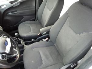 Ford Transit Courier 1.5 TDCi 75 Vehículo de desguace (2019, Negro)