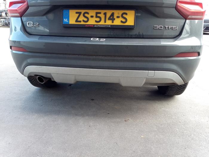Audi Q2 1.0 30 TFSI 12V Samochód złomowany (2019, Szary)