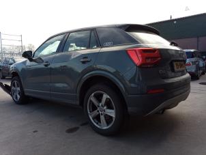 Audi Q2 1.0 30 TFSI 12V Samochód złomowany (2019, Szary)