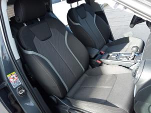 Audi Q2 1.0 30 TFSI 12V Samochód złomowany (2019, Szary)