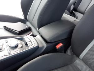 Audi Q2 1.0 30 TFSI 12V Samochód złomowany (2019, Szary)