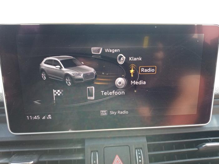 Audi SQ5 3.0 TFSI V6 24V Samochód złomowany (2017, Czarny)