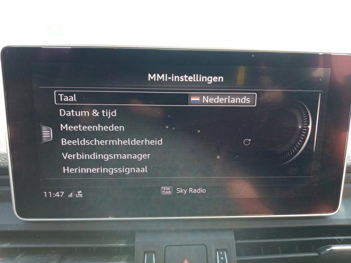 Audi SQ5 3.0 TFSI V6 24V Samochód złomowany (2017, Czarny)