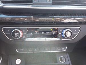 Audi SQ5 3.0 TFSI V6 24V Samochód złomowany (2017, Czarny)
