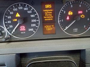 Mercedes A 1.5 A-160 Épave (2009, Brun)
