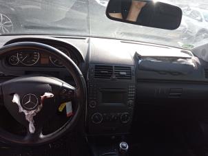 Mercedes A 1.5 A-160 Épave (2009, Brun)