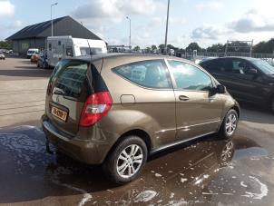 Mercedes A 1.5 A-160 Épave (2009, Brun)