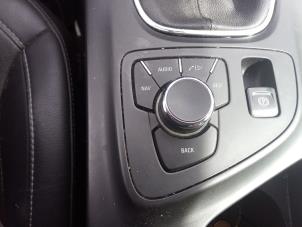 Opel Insignia Sports Tourer 1.8 16V Ecotec Épave (2009, Gris)