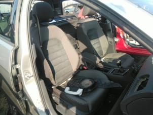 Volkswagen Golf VII 1.4 TSI 16V Épave (2014, Gris)