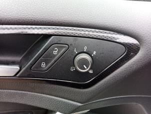 Volkswagen Golf VII 1.4 TSI 16V Épave (2014, Gris)