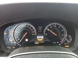 BMW 5 serie 540i 3.0 TwinPower Turbo 24V Épave (2018, Gris)