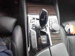 BMW 5 serie 540i 3.0 TwinPower Turbo 24V Épave (2018, Gris)