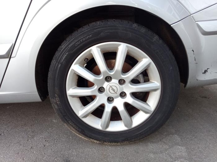 Opel Astra H SW 1.8 16V Vehículo de desguace (2009, Gris)