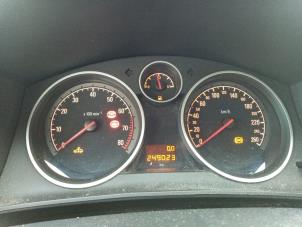 Opel Astra H SW 1.8 16V Vehículo de desguace (2009, Gris)