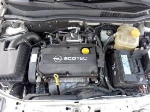 Opel Astra H SW 1.8 16V Vehículo de desguace (2009, Gris)