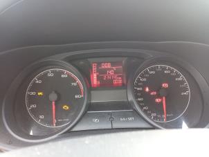 Seat Ibiza IV 1.4 16V Épave (2012, Blanc)